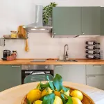 Palazzo Dama - Live Like A Local In Vecchia Lägenhet *