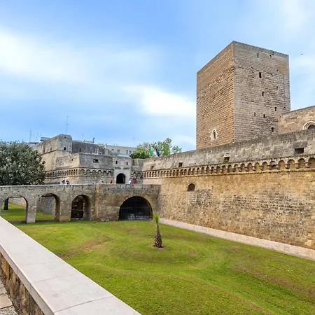 Palazzo Dama - Live Like A Local In Vecchia * Bari