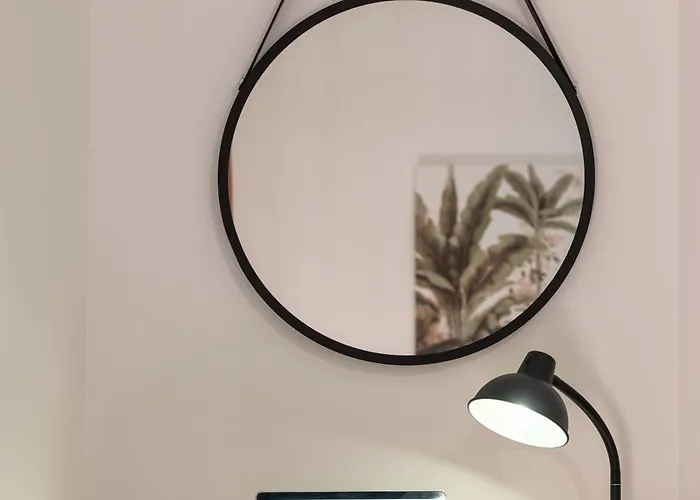 Palazzo Dama - Live Like A Local In Vecchia Appartamento *