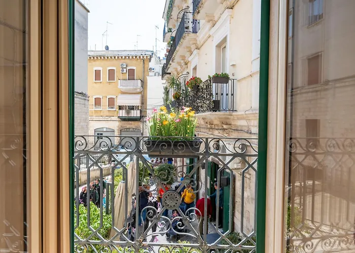 Palazzo Dama - Live Like A Local In Vecchia Appartamento