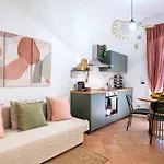 Apartment Palazzo Dama - Live Like A Local In Vecchia