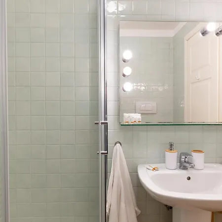 Palazzo Dama - Live Like A Local In Vecchia Апартаменти *