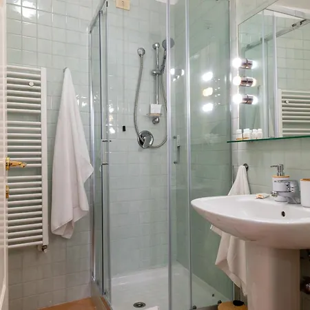 Апартаменти Palazzo Dama - Live Like A Local In Vecchia Барі