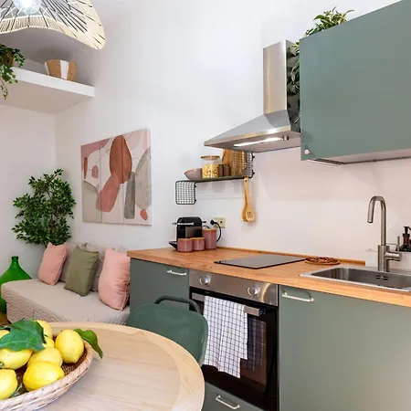 Palazzo Dama - Live Like A Local In Vecchia דירה בארי