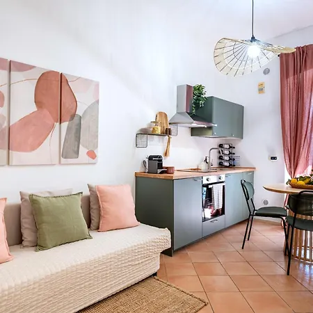 Апартаменти Palazzo Dama - Live Like A Local In Vecchia